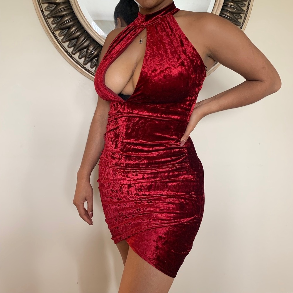 WOMENS WINDSOR RED VELVET MINI DRESS